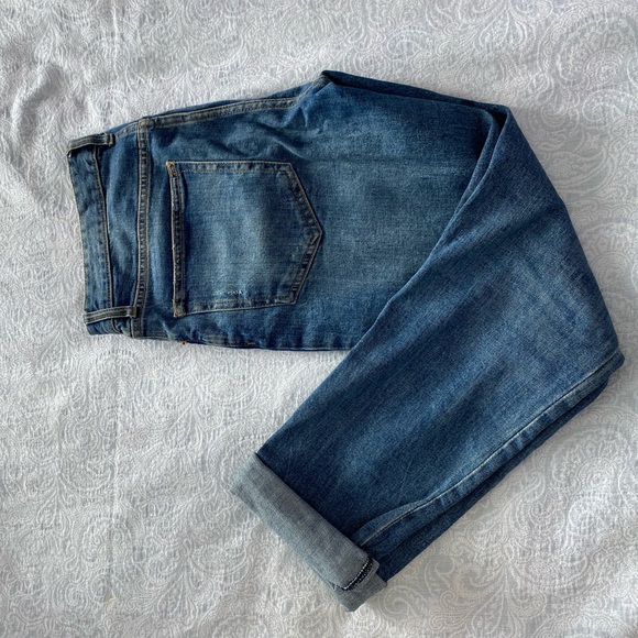 SALE🎉 Blue jeans - Picture 2 of 4